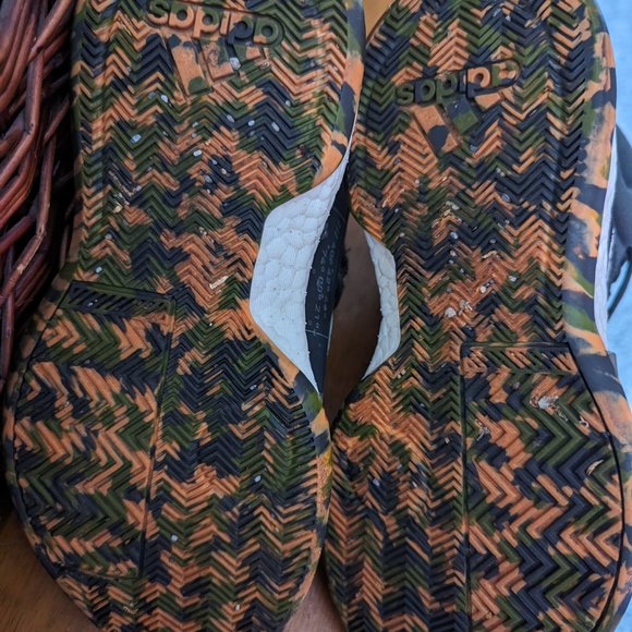 Limited edition Adidas high tops! Vibed out! - Picture 2 of 8